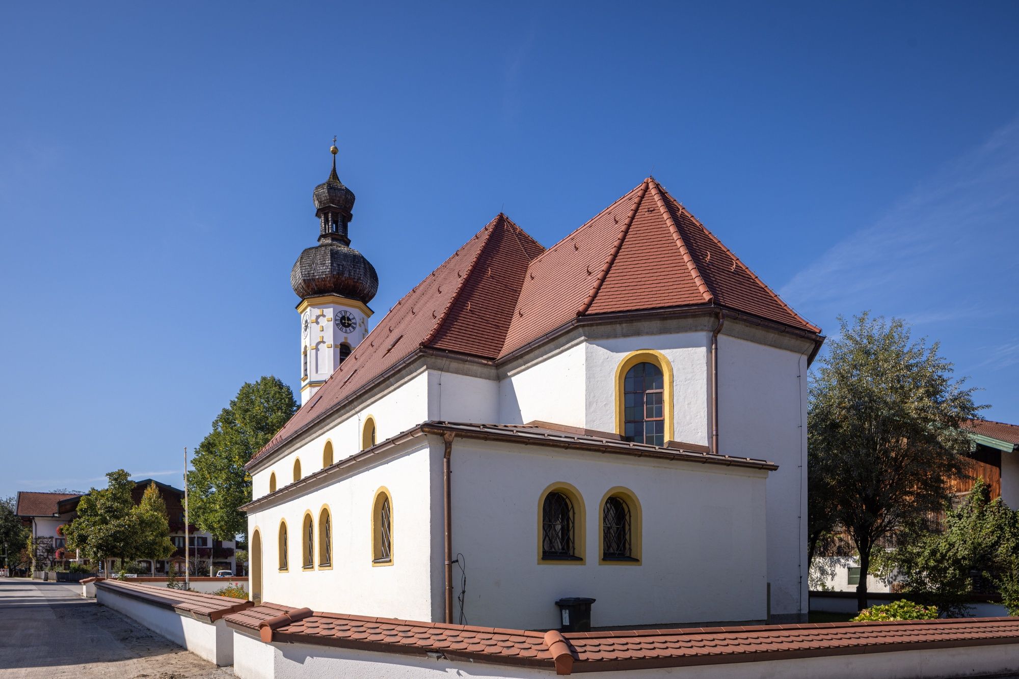 Pfarrkirche St Michael in Rottau Rückseite