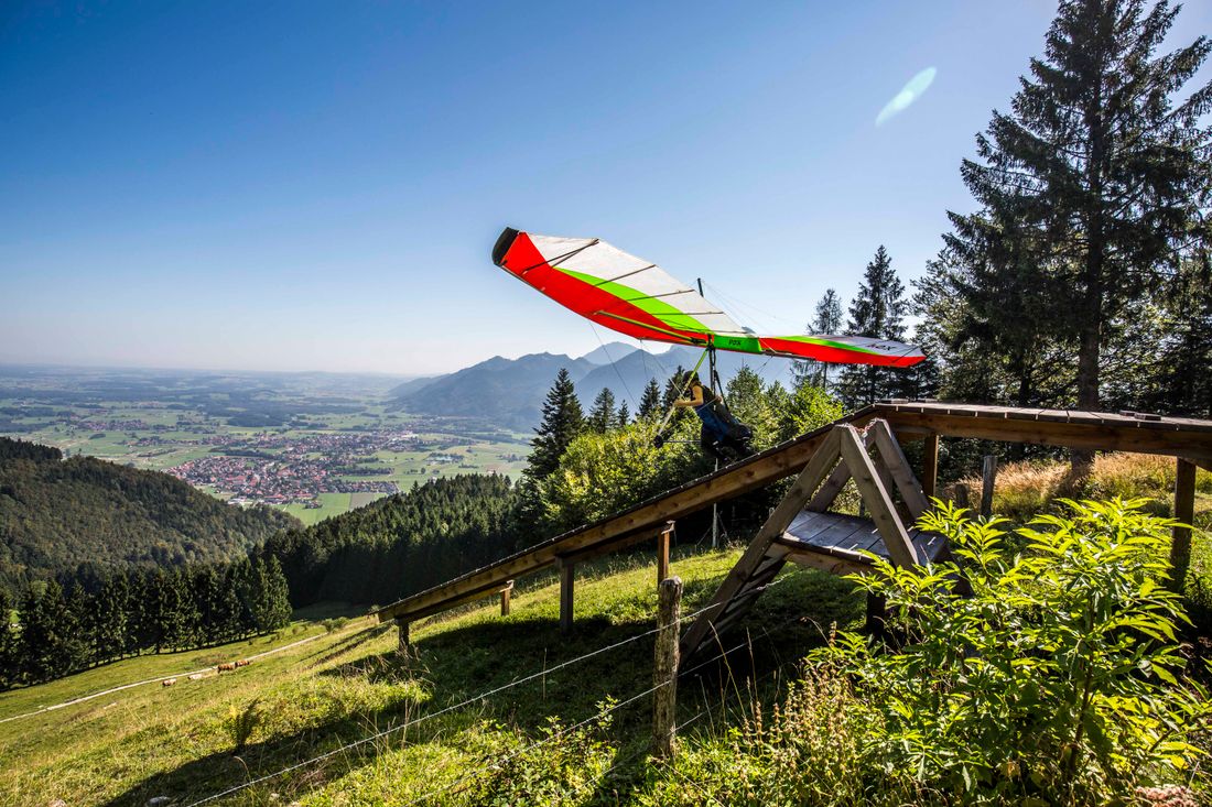 rampe-fuer-paraglider-und-drachenflieger-auf-der-hochplatte